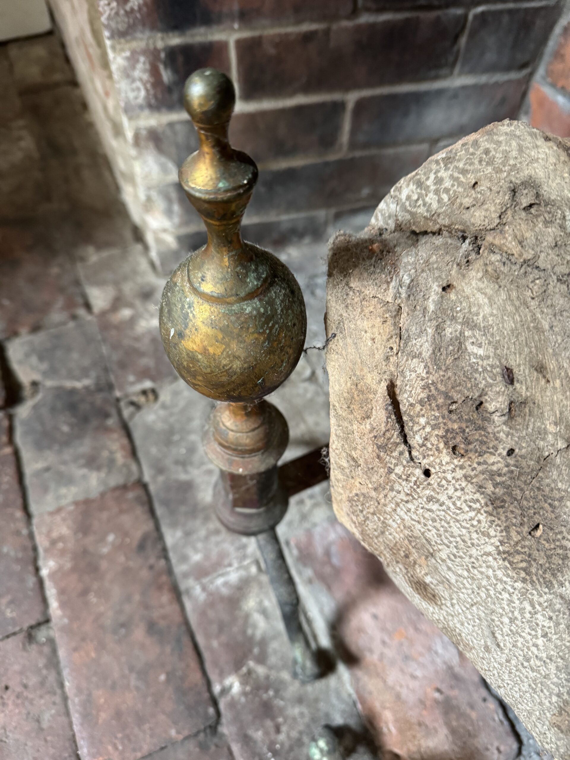 A Trusted Way to Sell Antiques in NYC with Confidence and Clarity