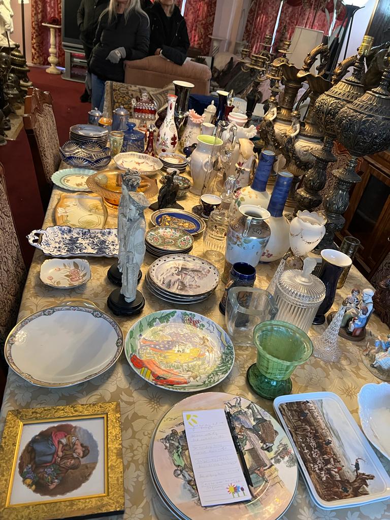 Hidden Treasures in Your Home: Antique Estate Collectables Worth Discovering